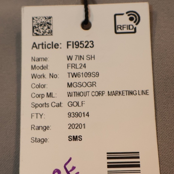 Golf Shorts - Picture 3 of 4